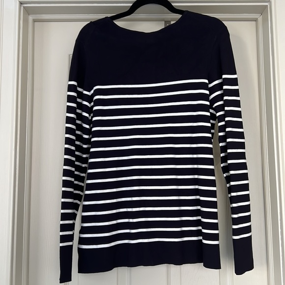 Kirkland ladies crew neck sweater - blue and white stripe - size XXL - NWT - Picture 3 of 5